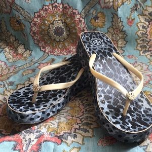 Tory Burch flip flop